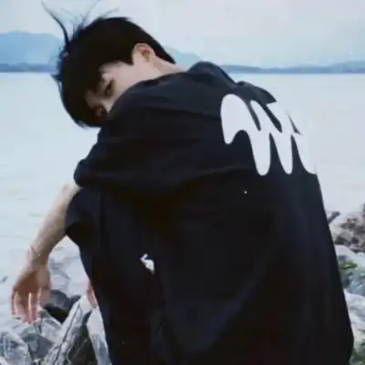 晏青梦
